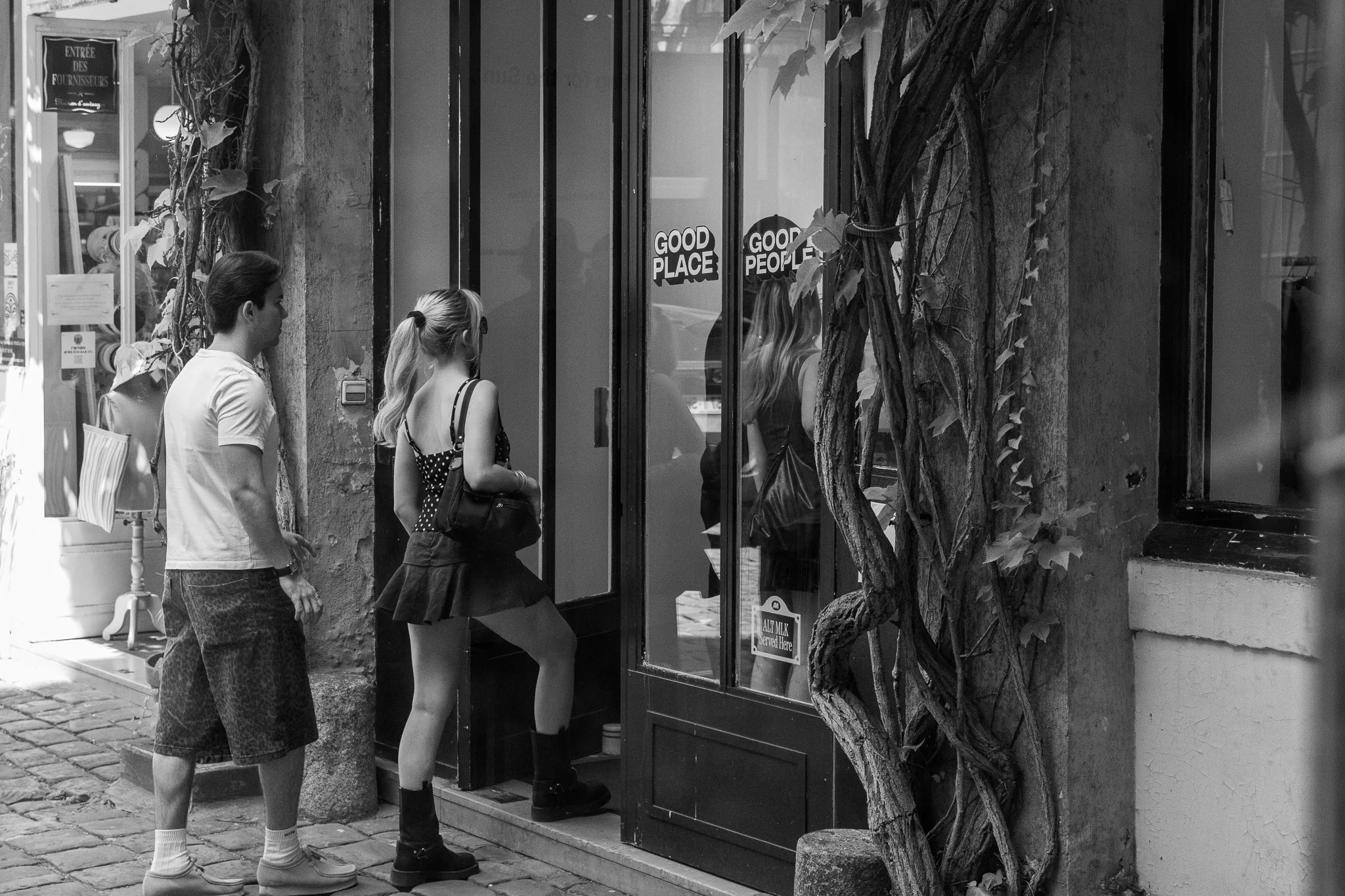 Good Place Showroom, Paris Fashion Week